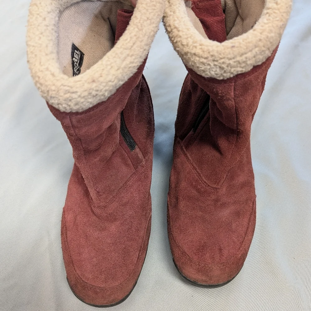 Sorel Waterproof Burgundy Suede Winter Boots Size 10